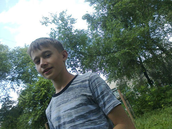 Максим Гусельников