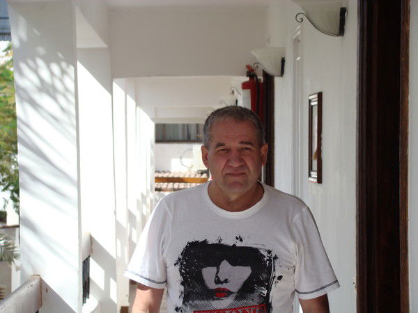 Михаил Гусманов