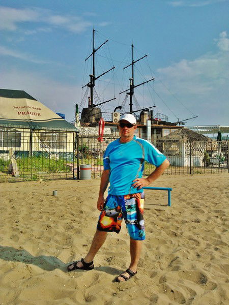 Сергей Медведев