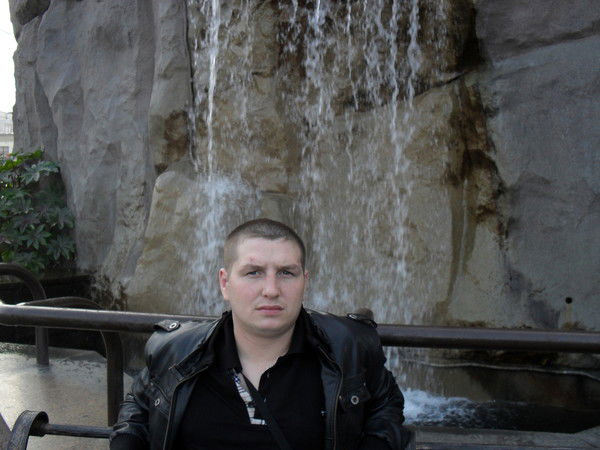 Виталий Кузнецов