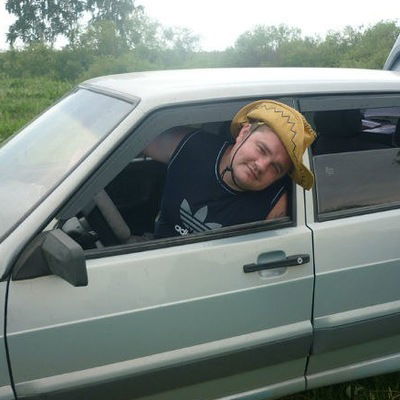 Денис Петров