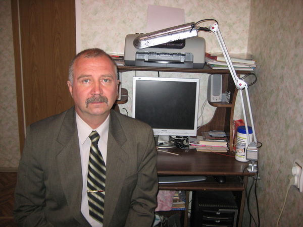 Александр Комаров