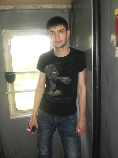 Олег Белослудцев