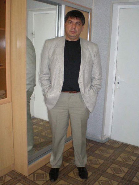 Анвар Артыков