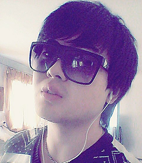 Владислав Тё