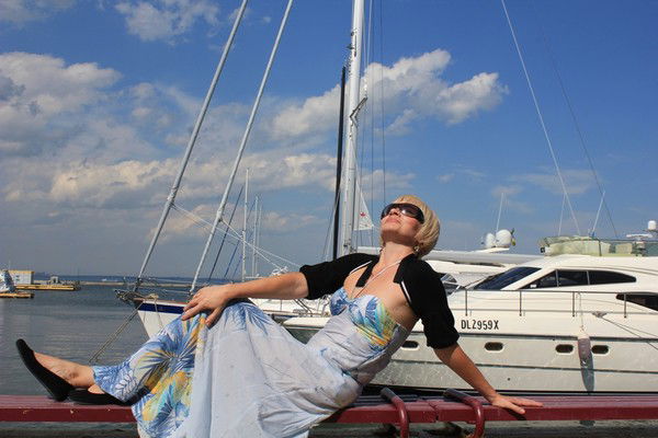 Дина Мончук