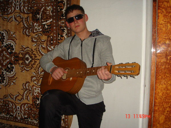 Дамир Остроносов