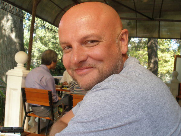 Сергей Комендат