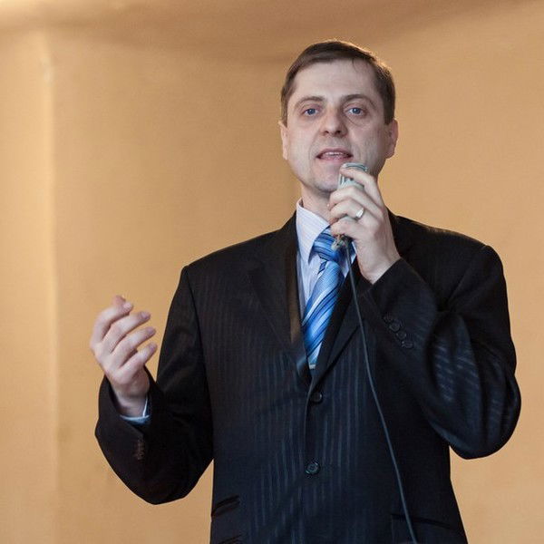 Александр Новицкий