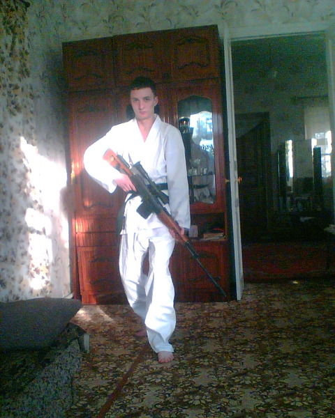 Максим Бобров