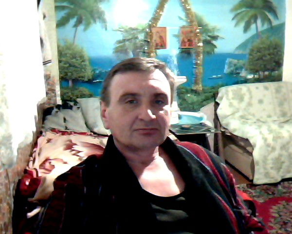 Анатолий Сафонов