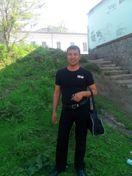 Абдурахмон Нуров