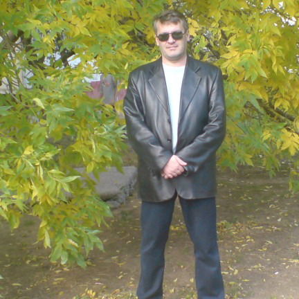 Андрей Романенко