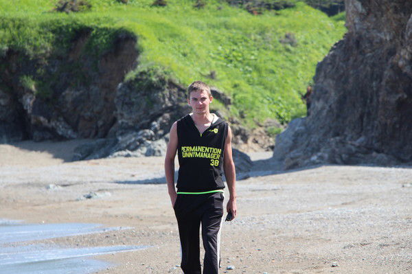 Александр Бархатов