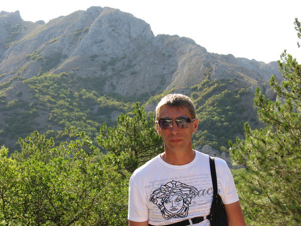 Виктор Овчинников