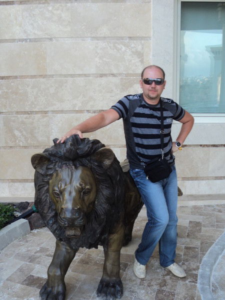 Александр Харузин