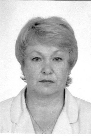 Людмила Суханова