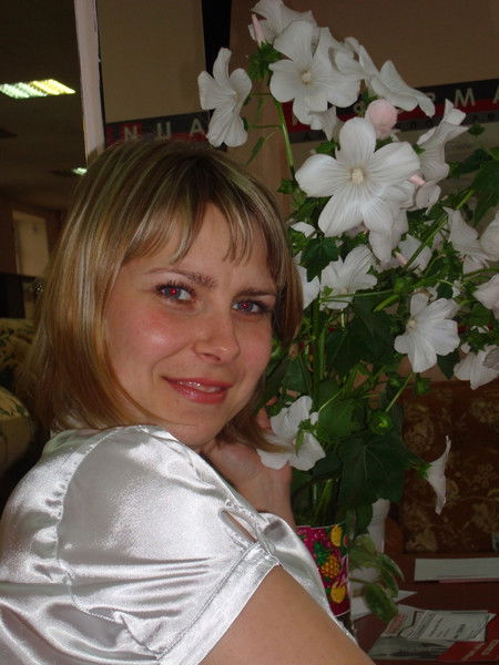 Елена Сашкова