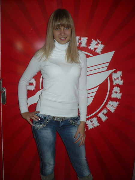 Анна Леконцева