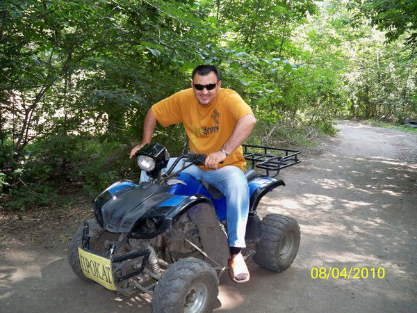 Юрий Пархоменко