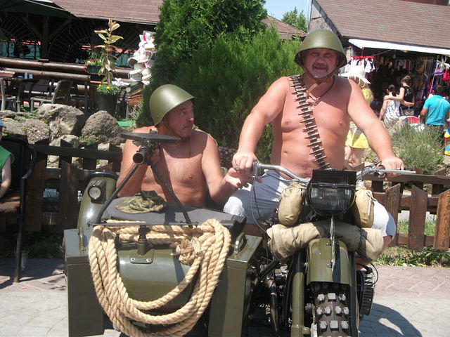 Сергей Попов