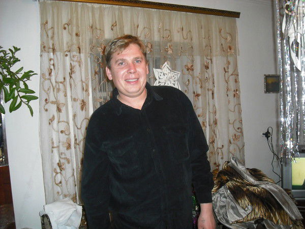 Евгений Савельев