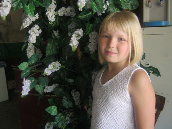 Лиза Шувалова