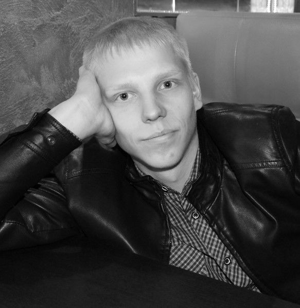 Лев Новиков