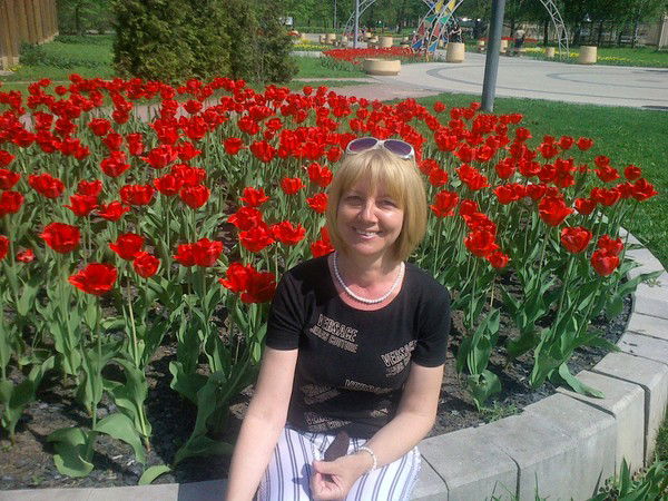 Анна Балабанова