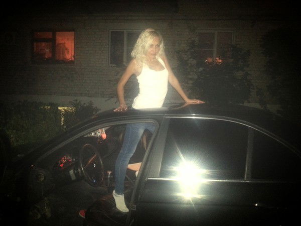 Алек Сандра