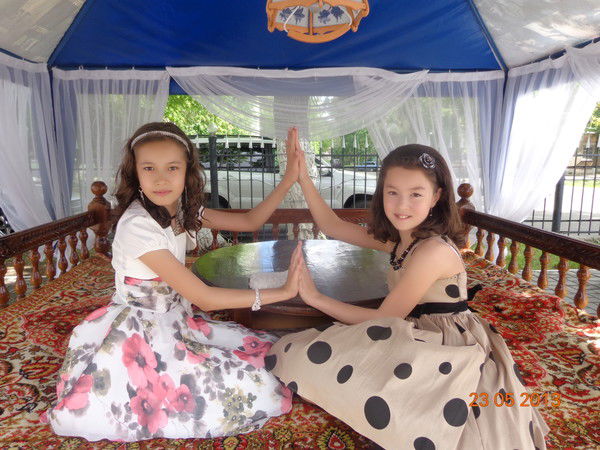 **про100 Илончик ^_^**