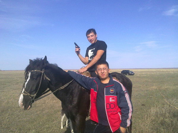 Азамат Елюбаев