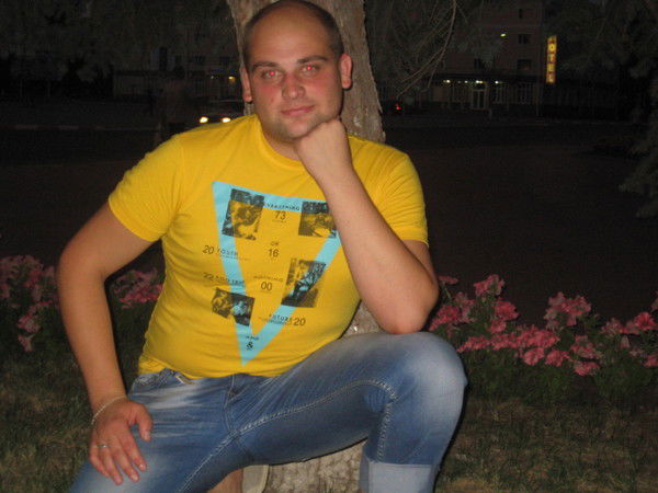 Антон Шапошник