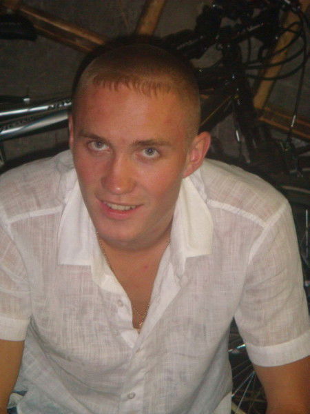 Максим Лазонов