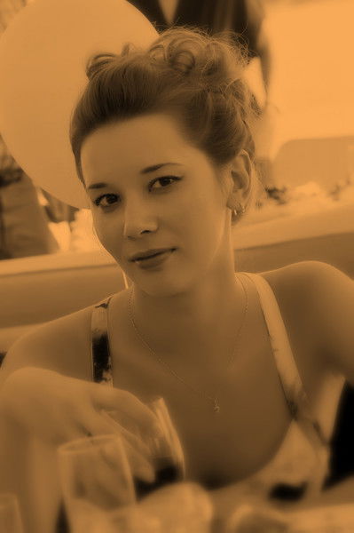 Неизвестно Неизвестно