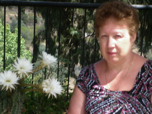 Елена Купцова