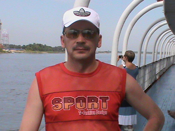 Сергей Захаров