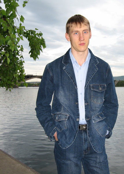 Алексей Бурдалов