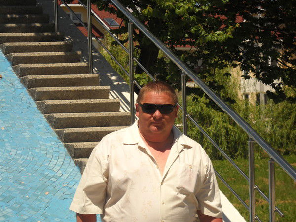 Анатолий Александров