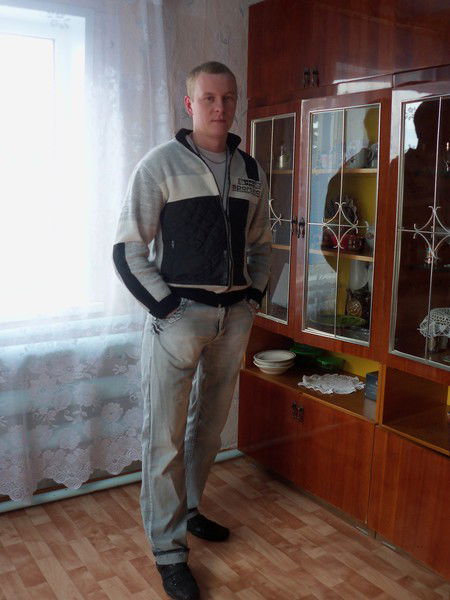 Владимир Леонов