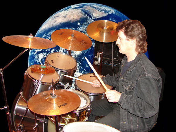 Евгений Лайгер