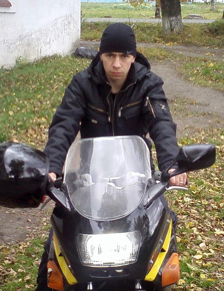 Роман Бархатов