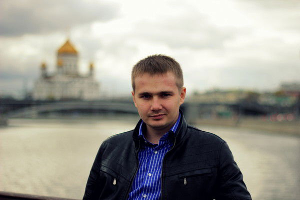 Александр Петров