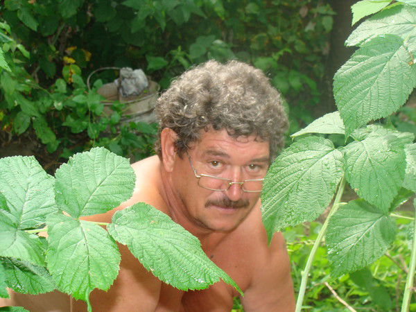 Александр Ушмаев