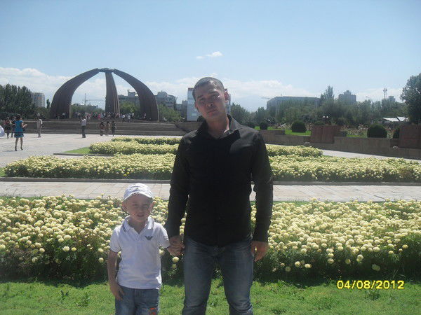 Ернур Алжамбаев