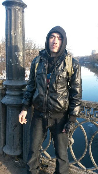 Хумаюн Исчанов