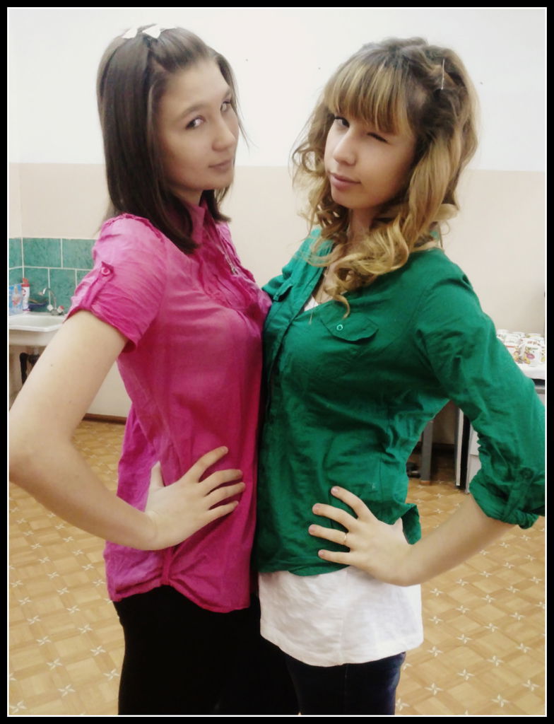 Леро4Ка)))) Варнавских))))