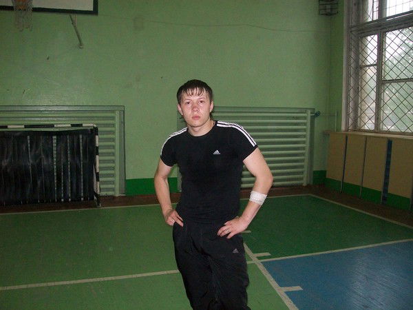 Дмитрий Беlый