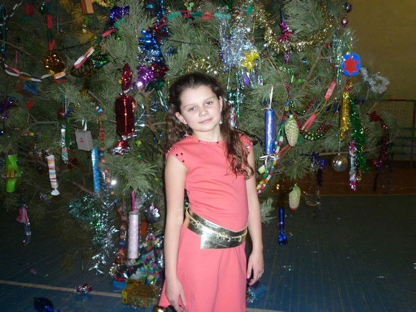 Тоня Николаева