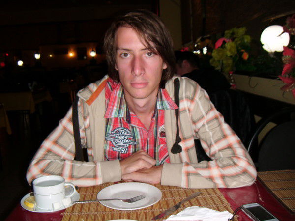 Антон Политов